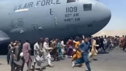 Զինվորականները արցունքաբեր գազ են կիրառել Քաբուլի օդանավակայանում կուտակված ամբոխը ցրելու համար