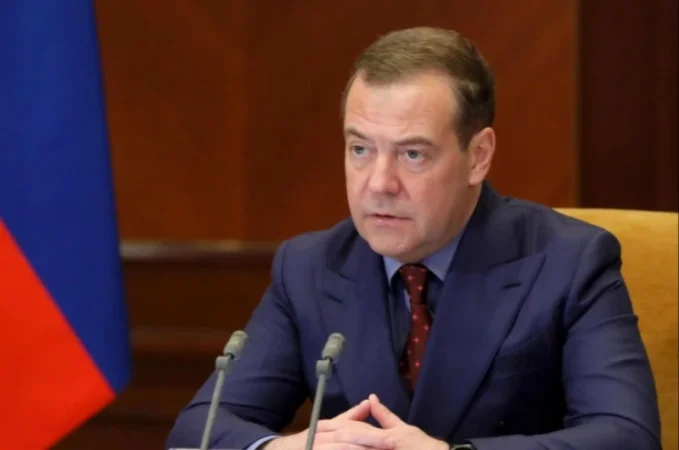 Արևմուտքը կարող է սխալ հաշվարկել, որ ՌԴ-ն երբեք միջուկային զենք չի օգտագործի. Մեդվեդև