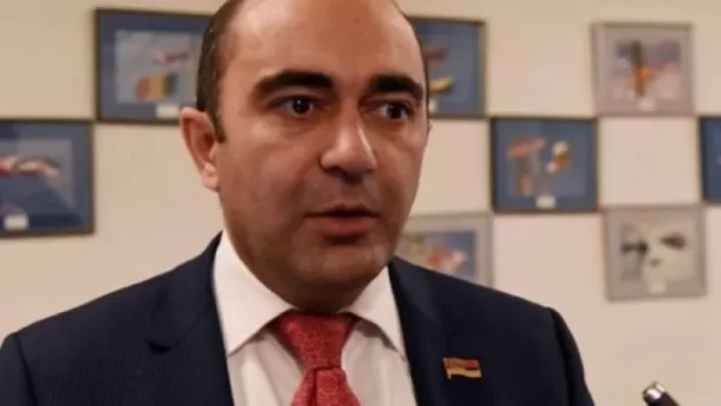 Ուրախանում ենք, երբ մեր իսկ պետության տարածքում թշնամու կողմից փակված ճանապարհը բացվում է