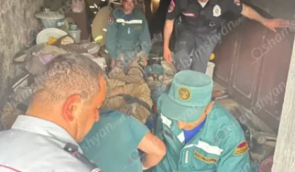 Գեղարքունիքի մարզում քաղաքացին մնացել է հողաշերտի և փլատակների տակ