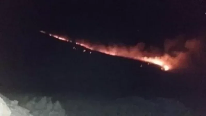 Գեղարքունիքի մարզի Կութի տարածքում 17 հրշեջ-փրկարար շարունակում է հրդեհաշիջման աշխատանքը. ԱԻՆ