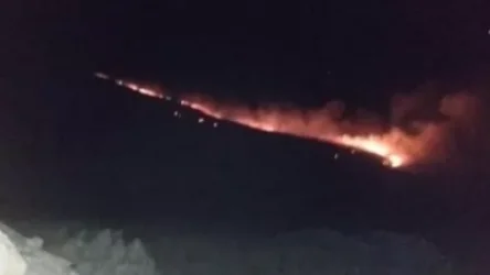 Գեղարքունիքի մարզի Կութի տարածքում 17 հրշեջ-փրկարար շարունակում է հրդեհաշիջման աշխատանքը. ԱԻՆ