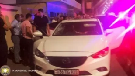 Արտաշատի խճուղում՝ մեքենայի մեջ, տղամարդն իր ատրճանակով ինքնասպան է եղել․ մանրամասներ