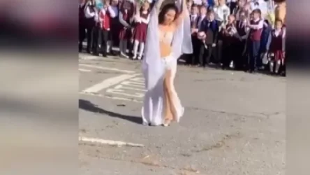 ՏԵՍԱՆՅՈՒԹ. Խաբարովսկում Գիտելիքի օրը երեխաներին մերկապար են ցուցադրել