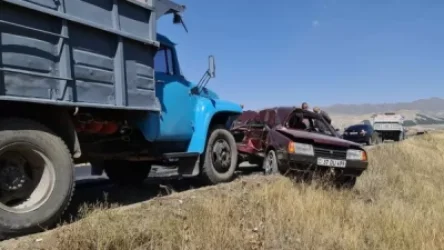 ՏԵՍԱՆՅՈՒԹ. Մահվան ելքով վթար. դուրս է եկել հանդիպակաց գոտի և բախվել կայանած  բեռնատարին