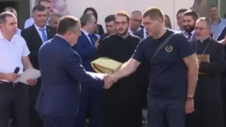 «Պարտավոր չեմ բոլոր քրեական անցյալ ունեցողներին իմանալ». Կարեն Գիլոյանը` Կանեւսկոյին տրված շնորհակալագրի մասին. Aravot