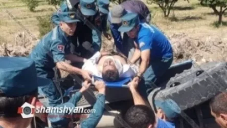 Կոտայքի մարզում բախվել են Ford-ն ու աղբ տեղափոխող ЗИЛ 130-ը. վերջինս կողաշրջվել է. կա 3 վիրավոր