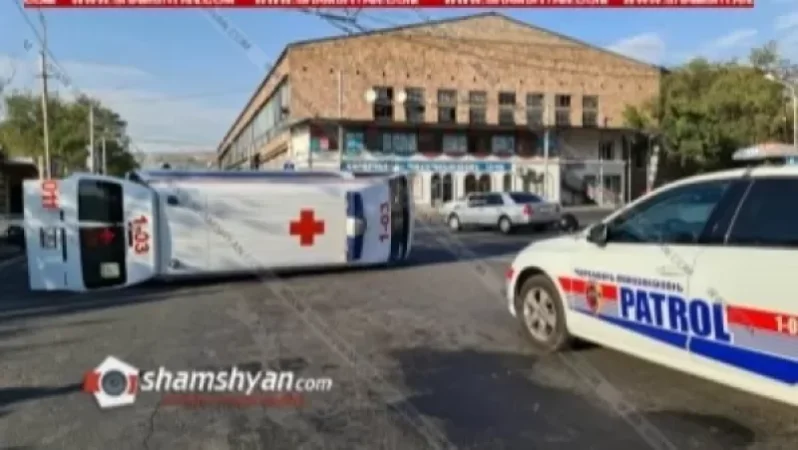 «Toyota Camry»-ն բախվել է շտապօգնության մեքենային. նոր մանրամասներ խոշոր ավտովթարից