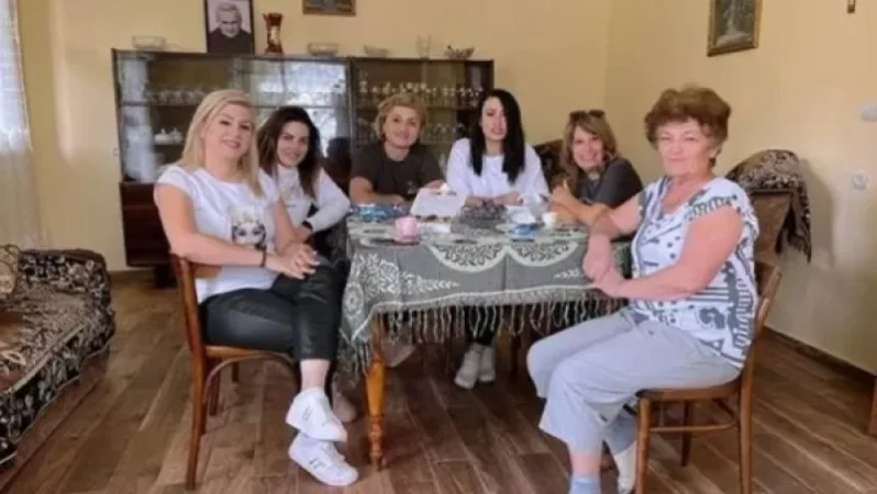 Լոսի Քիսոն այցելել է Փաշինյանի հայրական տուն