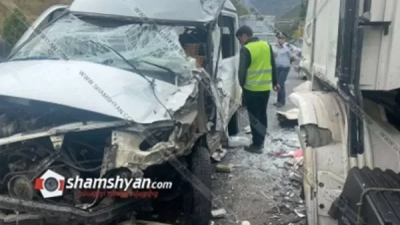 Իրանական բեռնատարը բախվել է Կապան-Քաջարան երթուղուն. կան վիրավորներ