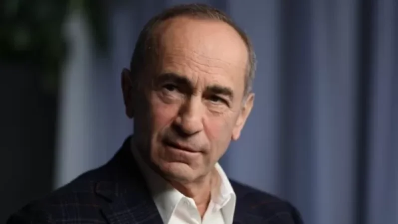 Քոչարյանն այցելել է Չարչյանին