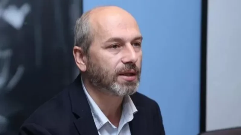 Արտիստները, ովքեր պատրաստվում են գունագեղ շոուին, պետք է հասկանան, որ կանգնում են մեր տղերքի արյան վրա.  Նազարյան