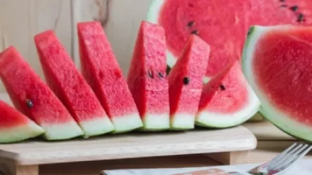 Մոսկվայում ձմերուկ ուտելուց հետո երկու մարդ է մահացել