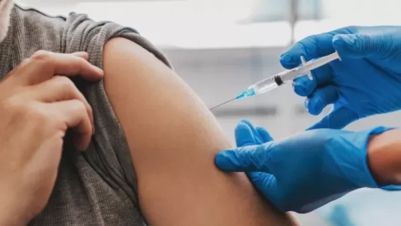 ԱՄՆ-ում պետական և մասնավոր ոլորտի աշխատակիցների համար պատվաստումները պարտադիր կլինեն