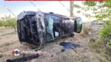 Խոշոր ավտովթար Արագածոտնի մարզում. բժիշկները պայքարում են վարորդի կյանքի համար