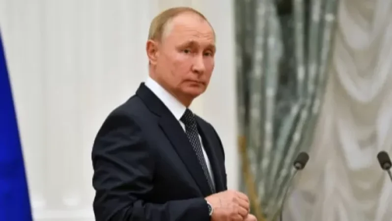 Պուտինը ընտրություններում քվեարկության համար օգտագործել է օգնականներից մեկի հեռախոսը. Պեսկով