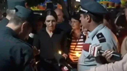 ՏԵՍԱՆՅՈՒԹ․ Ոստիկանները թույլ չտվեցին զինծառայողների հարազատներին մոմավառության ակցիա իրականացնել