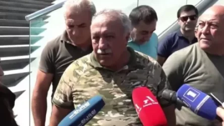 ՏԵՍԱՆՅՈՒԹ․ Այ մեր, գնա գործիդ, Ղարաբաղը դու ես ծախել՝ քո լեզվով. Սասուն Միքայելյանը՝ իրեն դիմած կնոջը