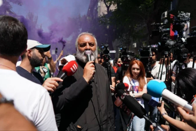 ՀՀ ՄԻՊ–ը հրաժարվել է լրագրողների մասնակցությամբ ընդունել Բագրատ սրբազանին