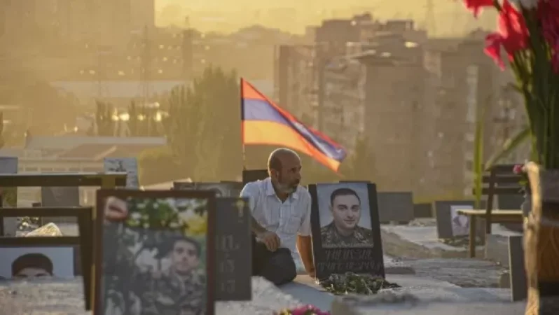 Սեպտեմբերի 27-ին հոգեհանգիստ կկատարվի արցախյան 44-օրյա պատերազմում զոհված հերոսների հիշատակին