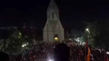 ՏԵՍԱՆՅՈՒԹ․ Ջահերով երթ դեպի Եռաբլուր