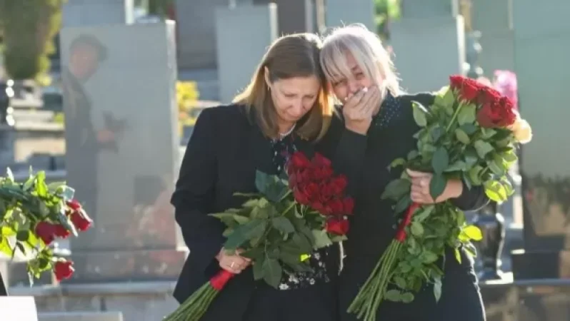 ԱՄՆ դեսպանը այցելել է Եռաբլուր