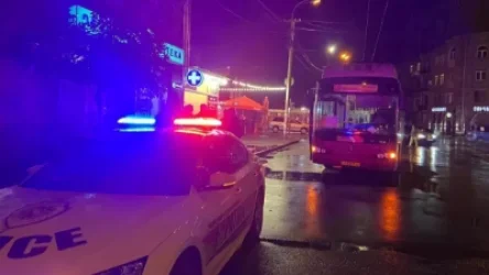 ՏԵՍԱՆՅՈՒԹ. Երևանում ավտոբուսը վրաերթի է ենթարկել աղջկա և մի քանի մետր քշել, երբ քաղաքացին մեքենայի տակ է եղել