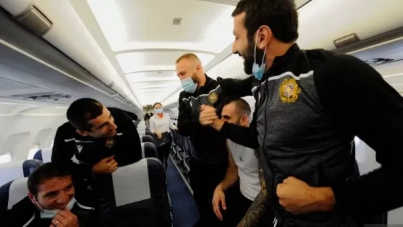 Photos: Armenia National Football Team Arrives in Iceland