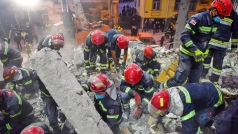 Նոր մանրամասներ՝ Բաթումում շենքի փլուզումից. կան ձերբակալվածներ