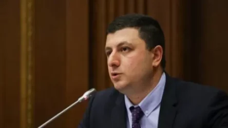 Մտահոգիչ է Սյունիքի հարակից հատվածներում ադրբեջանցիների ամրացումները․ Աբրահամյան