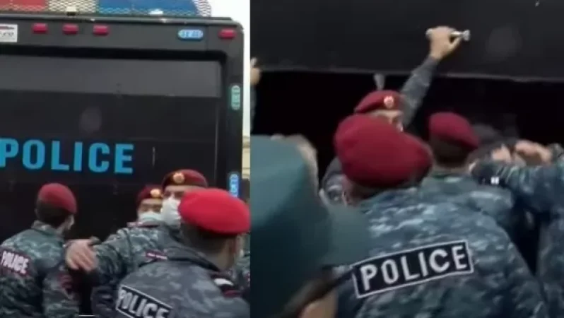 Ոստիկանական մեքենան քաղաքացիներին բերման ենթարկելիս վթարի է ենթարկվել