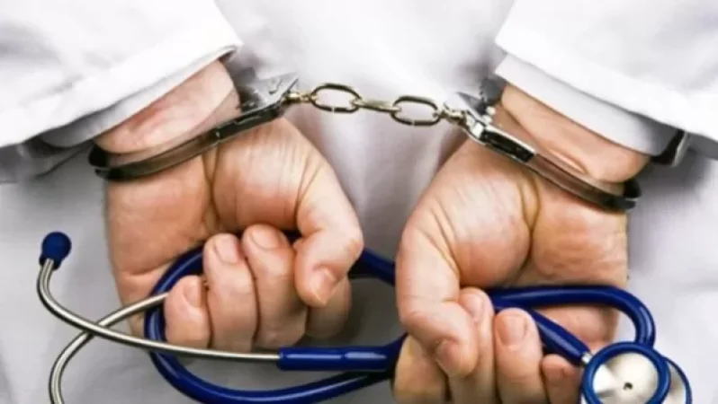 Իրավապահները մտել են բժշկական հաստատություններ, 6 անձ է ձերբակալվել․ «Ժողովուրդ»