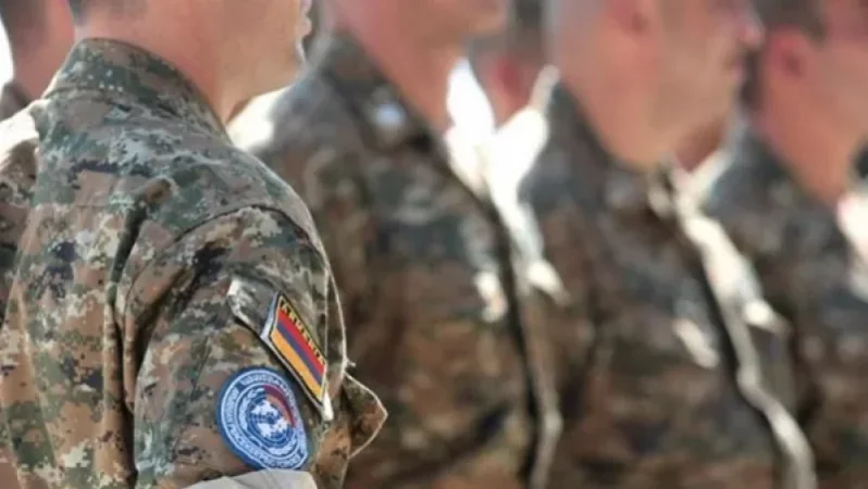 Փորձում են համոզել զինվորականներին՝ կեղծ ցուցմունքներ տալ նախկին իշխանությունների դեմ. «Փաստ»