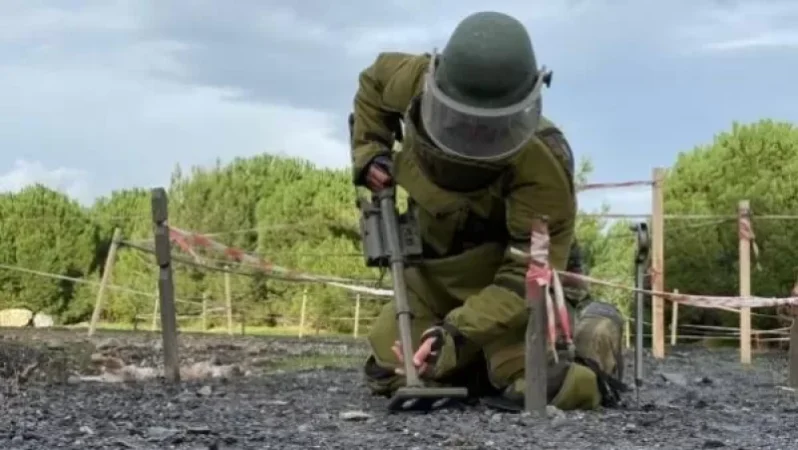 Ականազերծման համար Ֆրանսիան Ադրբեջանին գումար կհատկացնի