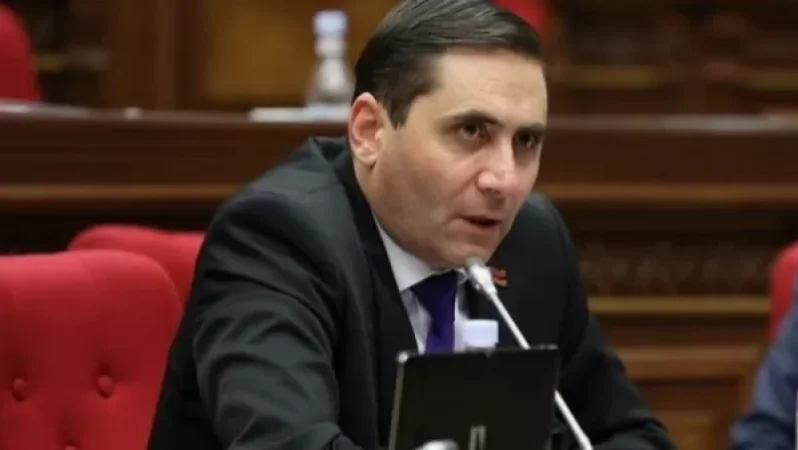 Բոլորիս համար հետաքրքիր լուր ունեմ․ Արման Աբովյան