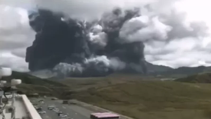 Video: Mount Aso Erupts in Japan, Footage Released
