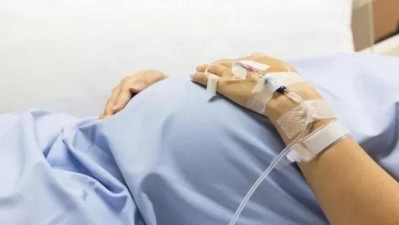 44-օրյա պատերազմի ընթացքում զոհվածի մայրը հղիության 20-րդ շաբաթում մահացել է COVID-19-ի հետևանքով, ԱՆ