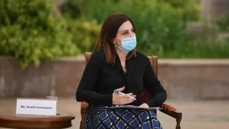 Բոլորս պետք է համախմբվենք և երկու բան անենք. դիմակ դնենք ամենուր և հենց այսօր պատվաստվենք. Անահիտ Ավանեսյան