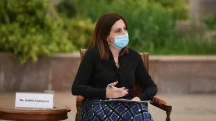 Բոլորս պետք է համախմբվենք և երկու բան անենք. դիմակ դնենք ամենուր և հենց այսօր պատվաստվենք. Անահիտ Ավանեսյան