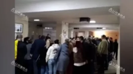 VIDEO: Vaccination Queue and Chaotic Situation at Polyclinic - Citizen Reports
