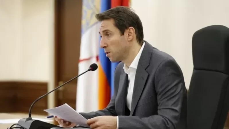 «Առնետների դեմ այլ կերպ պայքարել անհնար է». Մարությանը`  շենքերի աղբատարերի խնդրի մասին