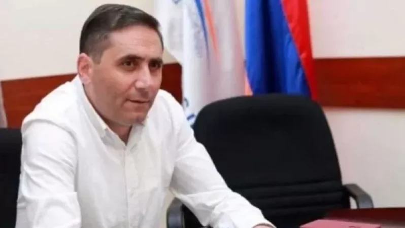 Մենք շատ լավ գիտենք, թե ովքեր են տարածում այդ լուրերը. Արման Աբովյան