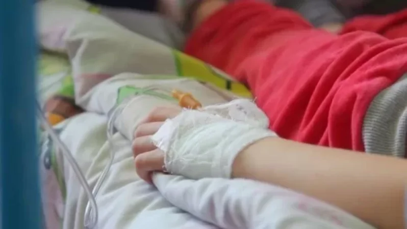 «Մուրացան» ԲԿ-ում հոսպիտալացված է կորոնավիրուսով հիվանդ 17 երեխա, 2-ի վիճակը ծայրահեղ ծանր է