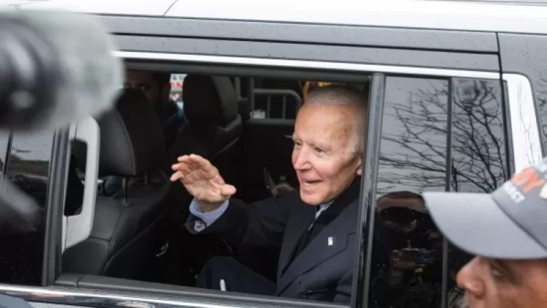 Բայդենի ավտոշարասյունը վթարի է ենթարկվել Հռոմում. Սպիտակ տուն