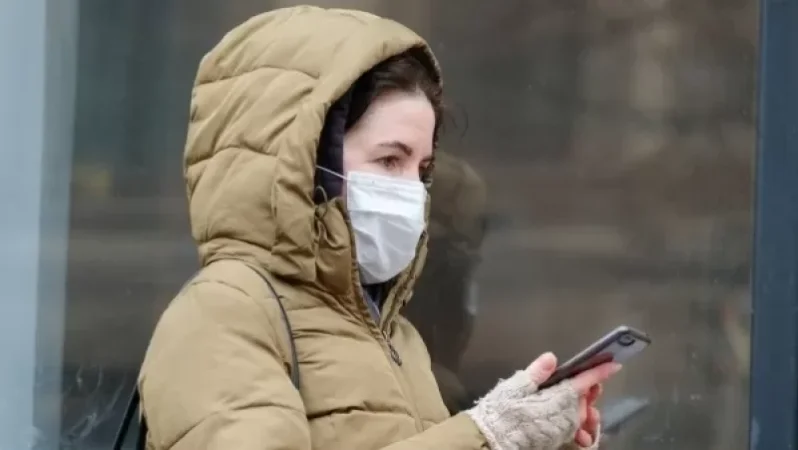 Այսօրվանից պարտադիր է նաև հանրային բաց տարածքներում դիմակների կրումը. մանրամասներ