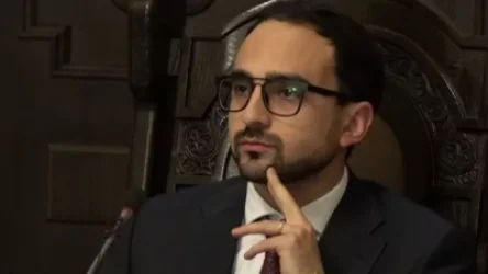 Տիգրան Ավինյանը փորձում է Մեղրիում եղանակ փոխել. «Ժողովուրդ»