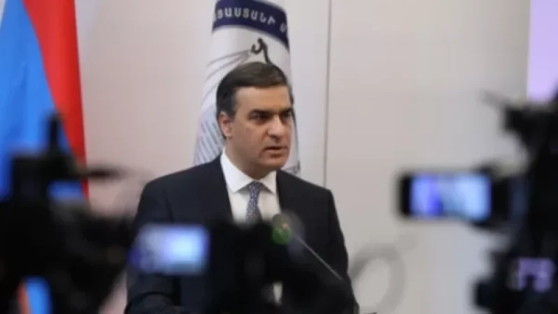 Ով է նրան իրավունք տվել ՄԻՊ-ի փոփոխության հարց քննարկել.  Թաթոյանը՝ Արմեն Գրիգորյանի մասին