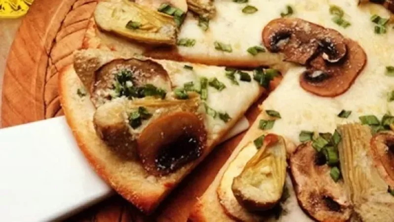 «Կերել են սնկով պիցցա». նոր մանրամասներ` հայտնի թունավորման դեպքի մասին