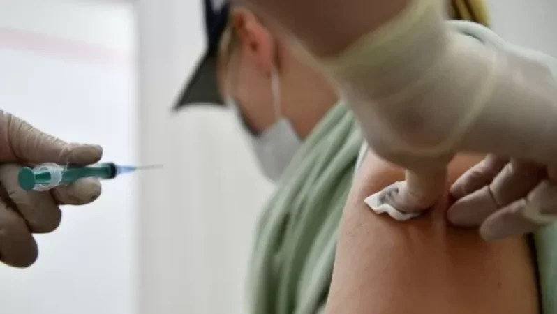 Ունեցել ենք դեպքեր, որ պատվաստված լինելու պարագայում էլ մարդիկ մահացել են Covid-ից. Ավանեսյան