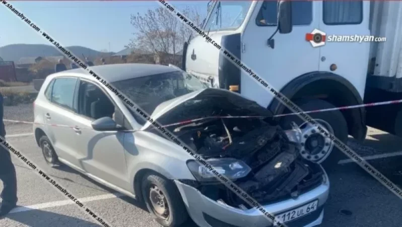 Շիրակի մարզում բախվել են բեռնատարը և Volkswagen-ը. կա վիրավոր
